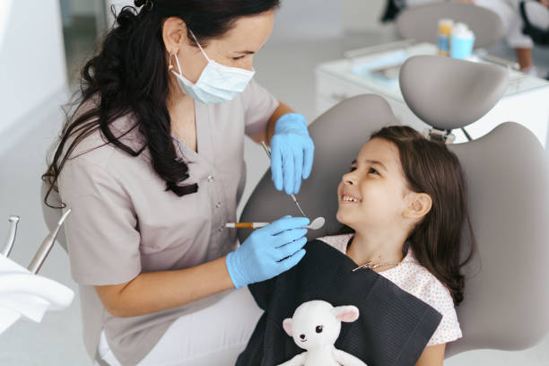 Best Emergency Dental Services for Seniors in Maysville, OK